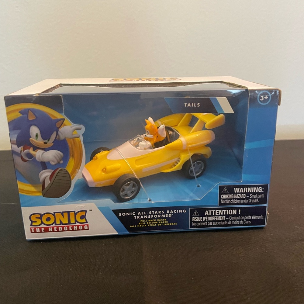Sonic the‎ Hedgehog Yellow Racing Car Toy